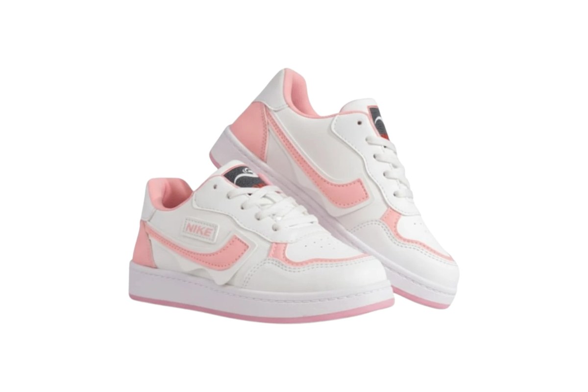كوتش Nike · R59500