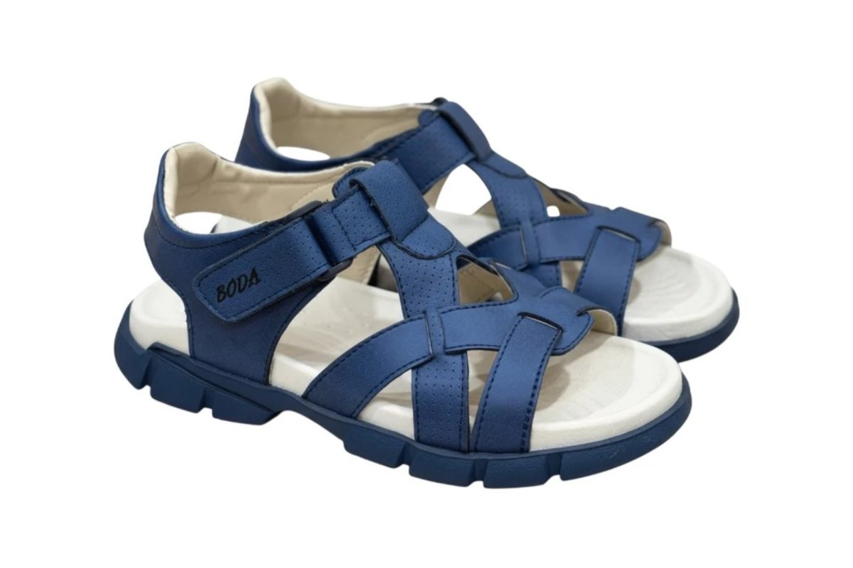 Kids Sandals · R701