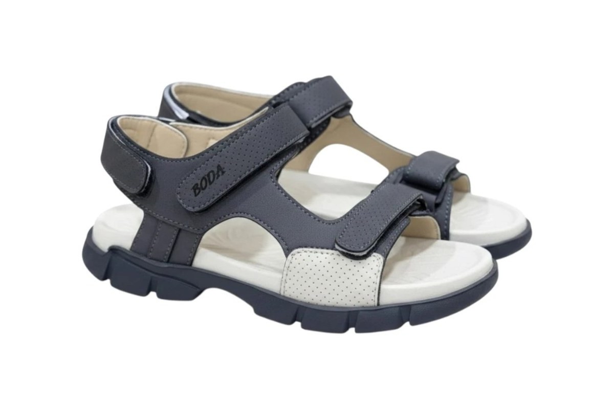 Kids Sandals · R703